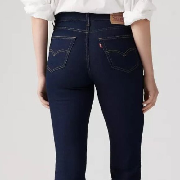 Levi's Jeans - Picture 1 of 6